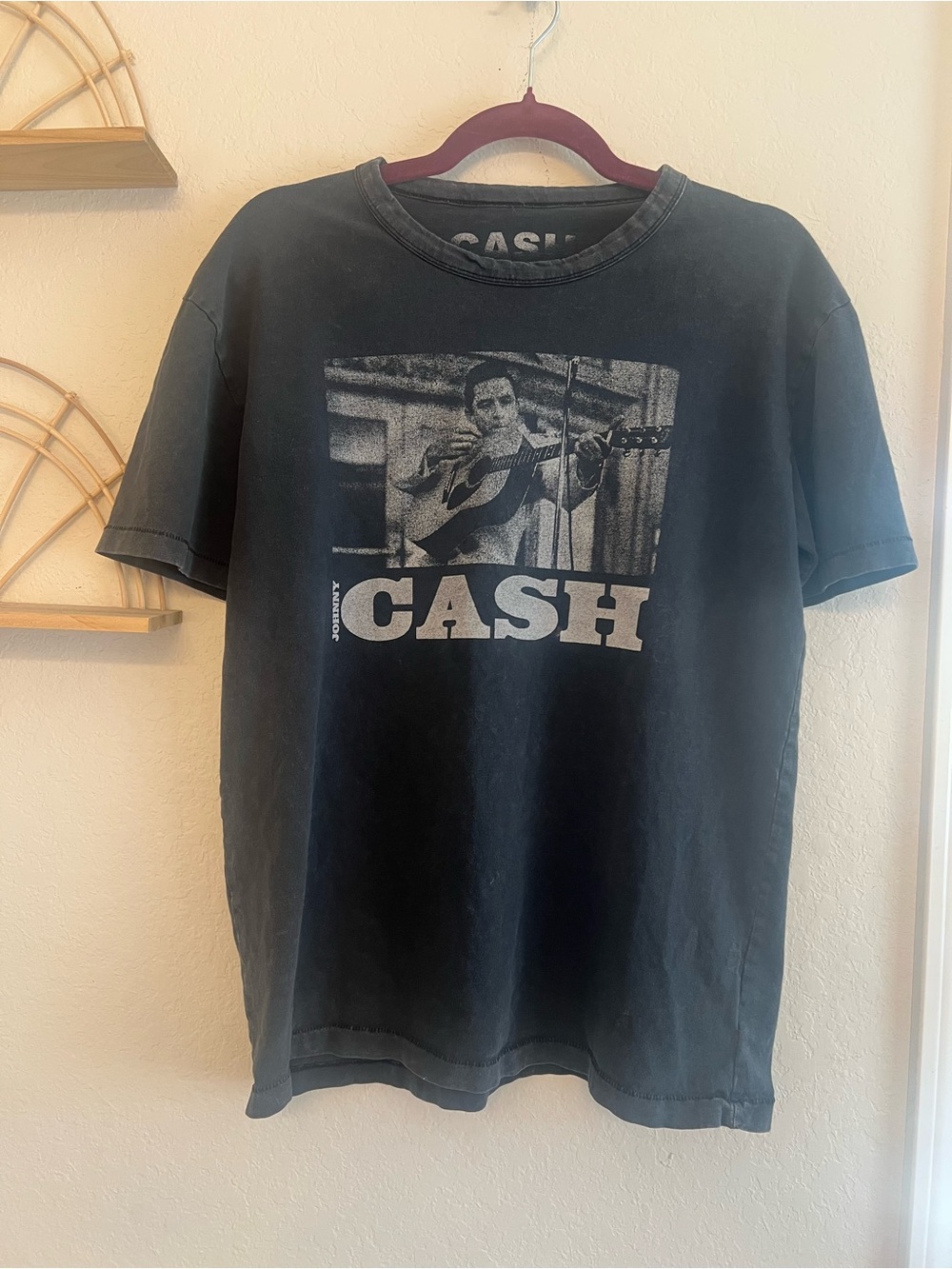 Black Graphic Cash Band Tee - Men's Casual Shirt